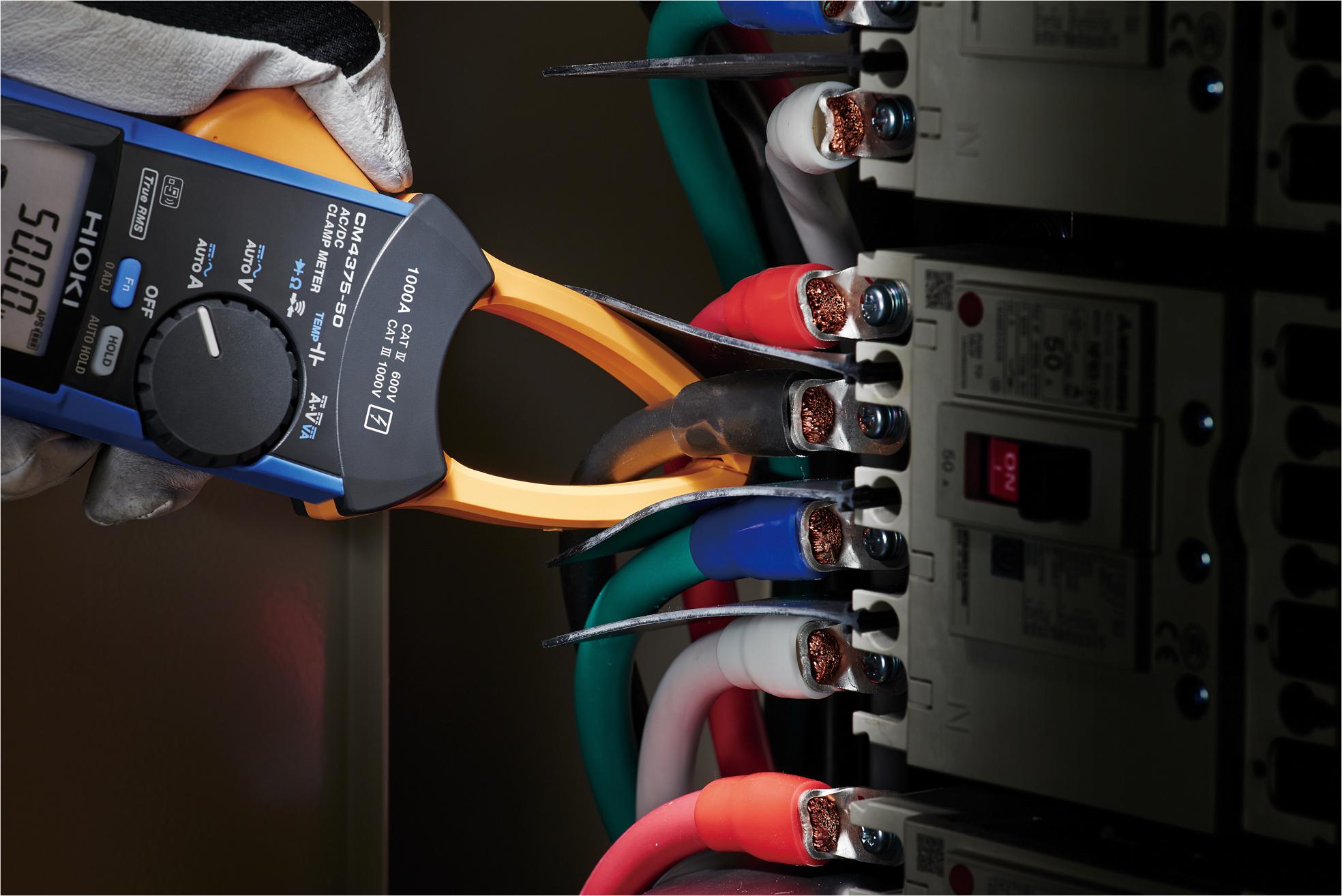 Amperimetro de Tenazas AC/DC Hioki CM4375-50 True Rms